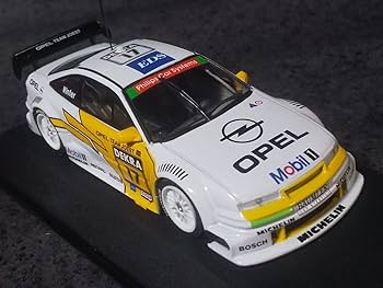Amazon | ミニチャンプス 1/43 オペル カリブラ V6 4×4 チーム