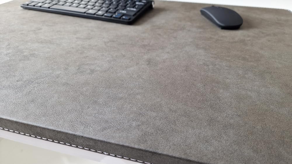 Gehoekte bureauonderlegger met randbescherming in Lora leer 90 x 47 bruin