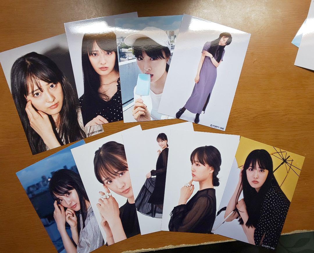Amazon.co.jp: 大友花恋 生写真14枚セット : おもちゃ