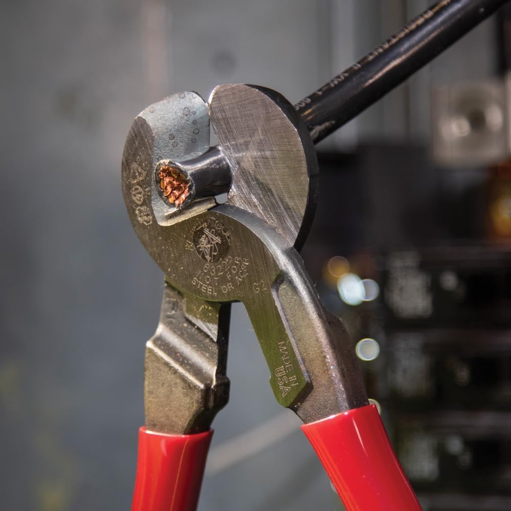 Klein Tools 63225 Cable Cutter, Made in USA, 9-Inch High Leverage Cutter for Aluminum, Copper and Communication Cable