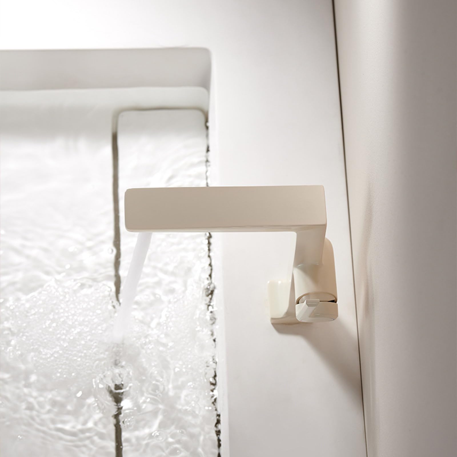 Fanjubei Milky White The Bathroom Washes Face-Washing With Hot And Cold Water Taps,