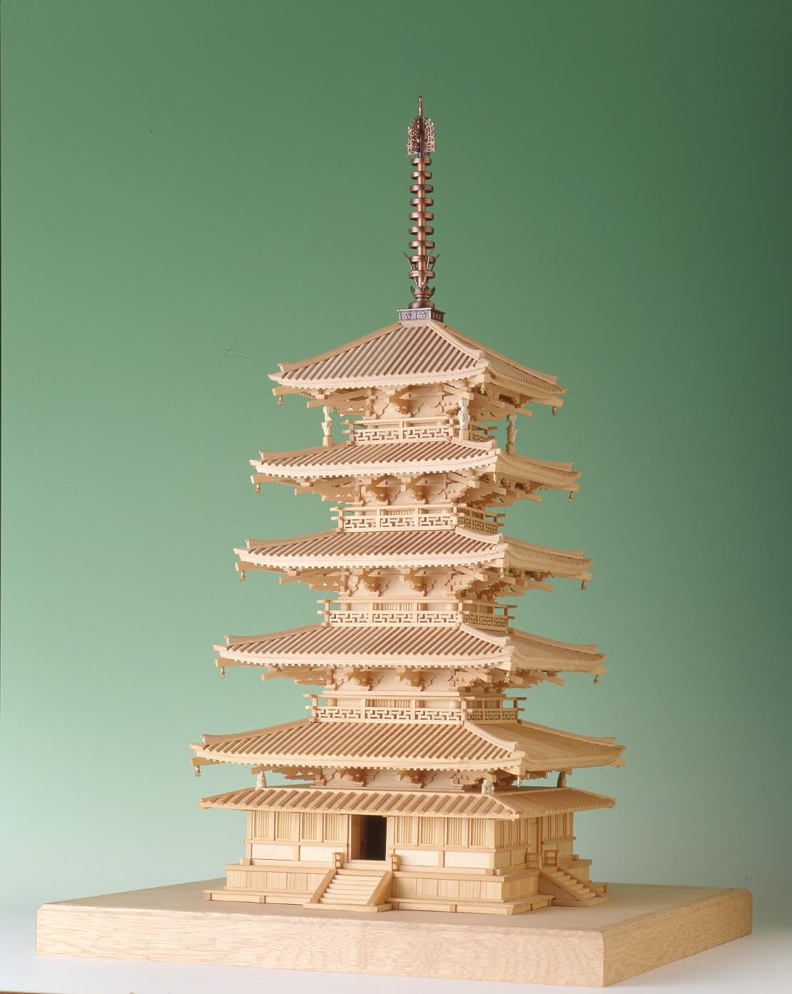Amazon | 小林工芸 木製組立建築模型 1 /70『法隆寺五重塔  