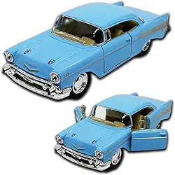 Miniatura de carro Chevrolet Bel Air 1957, Escala 1/40, Kinsmart, Carrinho de ferro em metal com Fricção, 13 CM, Abertura de portas laterais e Pneus em Borracha (Azul Bebê)