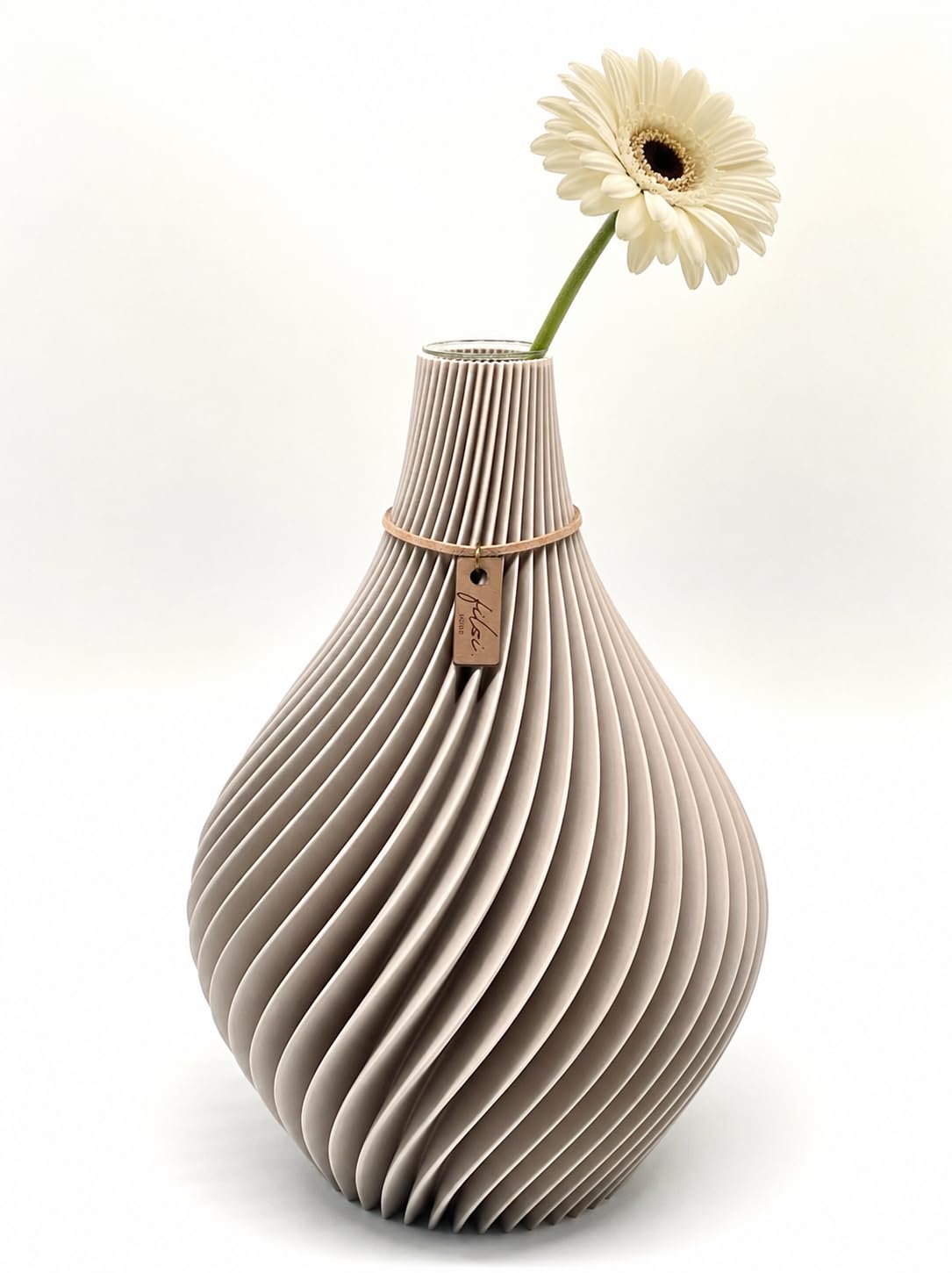 Filsi Home | 3D Druck Vase Nuvia | hergestellt aus PLA (Bio-Kunststoff) | umweltfreundlich | Tiefe Rillen | einzigartige Optik | Made in Germany (Greige, 22cm Höhe 16,5cm Durchmesser)