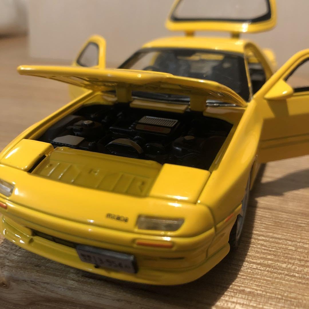 ガ*フ様 頭文字D マツダ RX-7 FC3S 1/32 ミニカー 白 旧車 イ Amazon.co.jp: 1 32 マツダ RX-7 ミニカー白 FC3S D イニシャルD