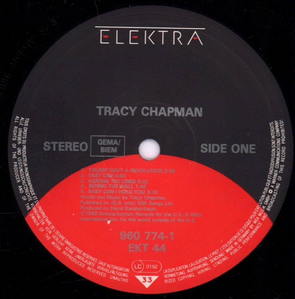トレイシー・チャップマン アルバム レコード Tracy Chapman's Debut Album Reissue on Vinyl on April 4