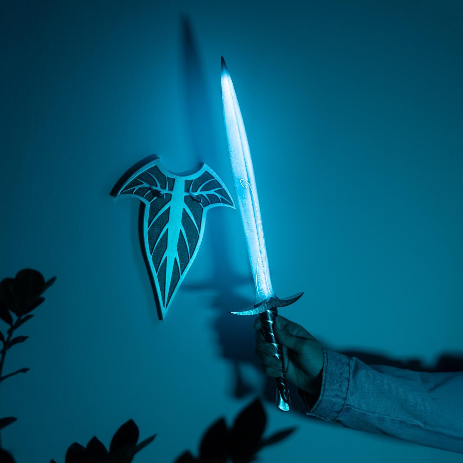 Grupo Erik Battery Lamp - The Lord Of The Rings Gifts | Rechargeable Lamp Wall, Mood Light Blue, Gaming Light | Stranger Things Gifts, Cool Room Decor, Halloween Lights