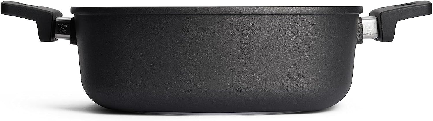 Woll Nowo 28 cm Square Casserole Pan with Fixed Handles