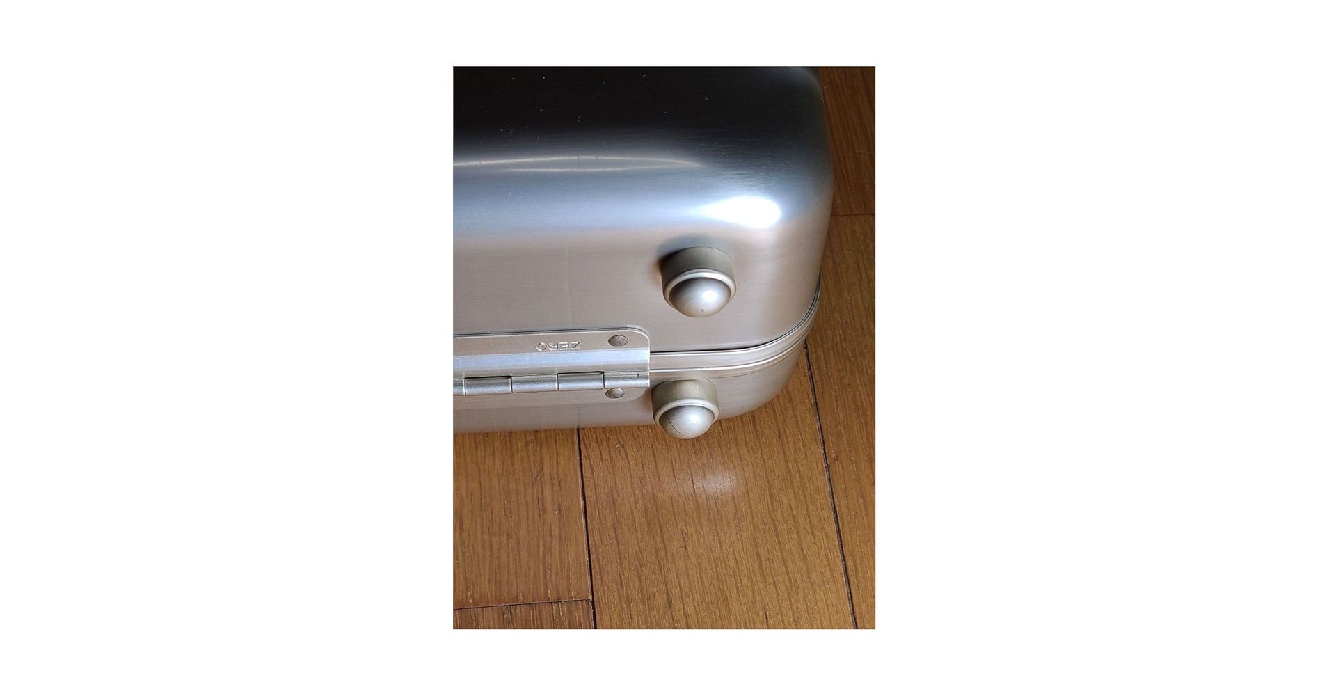 ヴィンテージ ゼロハリバートン ミニ アタッシュケース シャンパンゴールド Amazon.co.jp: 旧ロゴ ゼロハリバートン ZERO HALLIBURTON ミニ