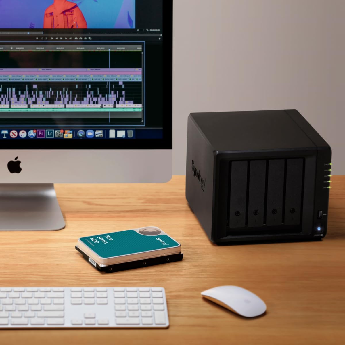 Synology HDD da 6 TB HAT3300-1 milione di ore MTBF, carico di lavoro 180 TB/anno, 5400 prm