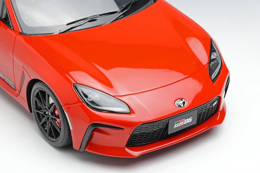 トヨタディーラー専売品のMake Up製 GR86 1/18 9/10以降発送 Make