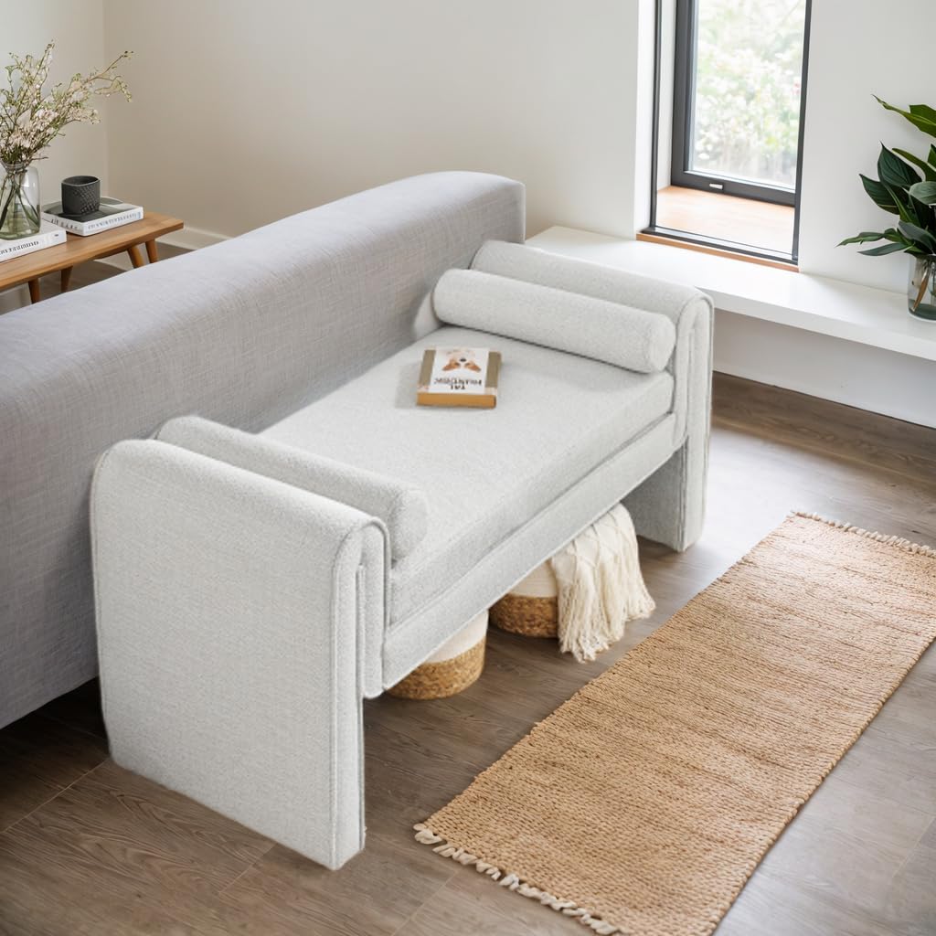 Ottoman with Storage – Large Velvet Bench with Modern Design, Ideal as End of Bed Bench for King Size, Teddy Storage Ottoman, and Chaise Lounge for Bedroom