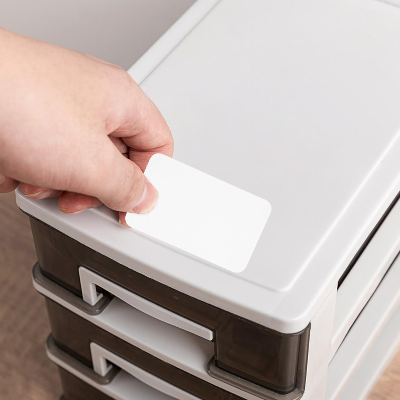 Etichette Adesive Piccole in Carta Bianca A4 100 Fogli 21 Etichette per Foglio Adesione Forte e Precisa per Ufficio e Logistica