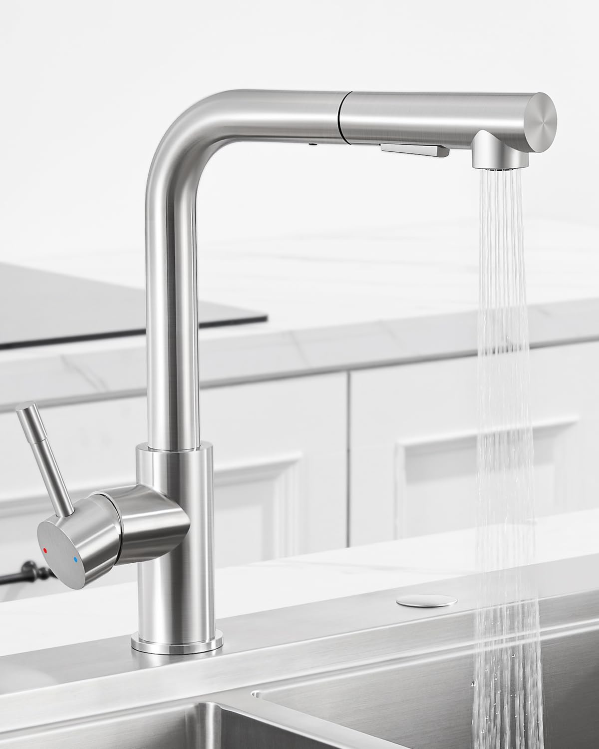 Grifo de cocina extensible, grifo de cocina con ducha, dos tipos de chorro de agua, grifo de alta presión, grifo de cocina de acero inoxidable cepillado, monomando de cocina, rotación de 360 ° | Dos tipos de chorro de agua, rotación de 360°, agua fría y c