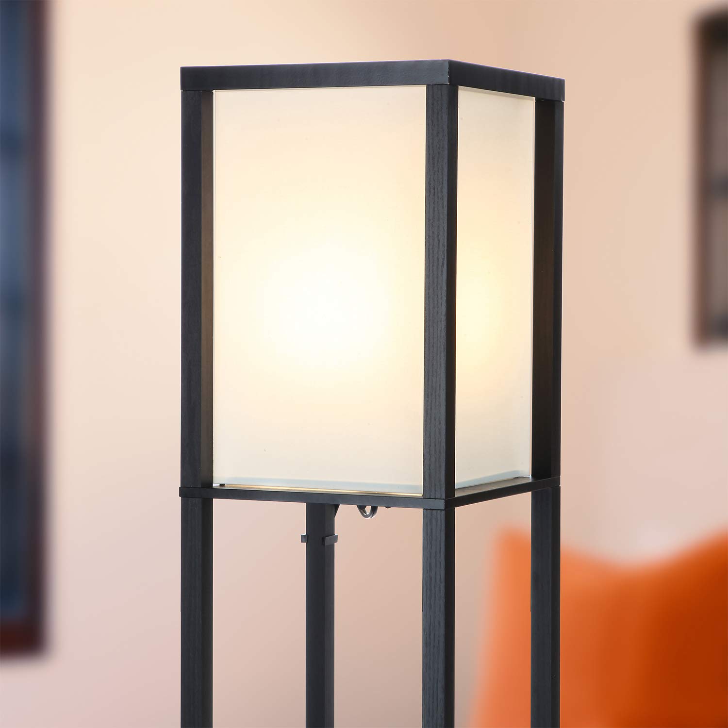 Brightech Maxwell Shelf lampa stojąca z bezprzewodową stacją ładującą, złączem USB i gniazdkiem, do biura i salonu, nowoczesna, wąska lampka nocna i wieżowa, czarna