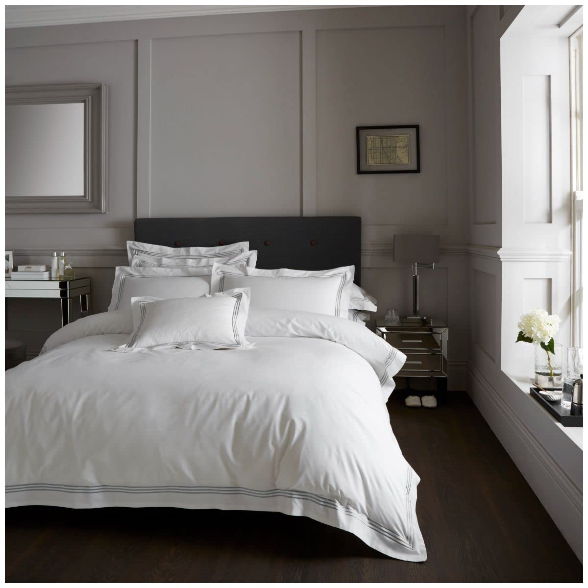 Stitch Border Duvet Cover, Breathable Super King Bedding Sets, Poly cotton Quilt Covers, Devore White/Charcoal