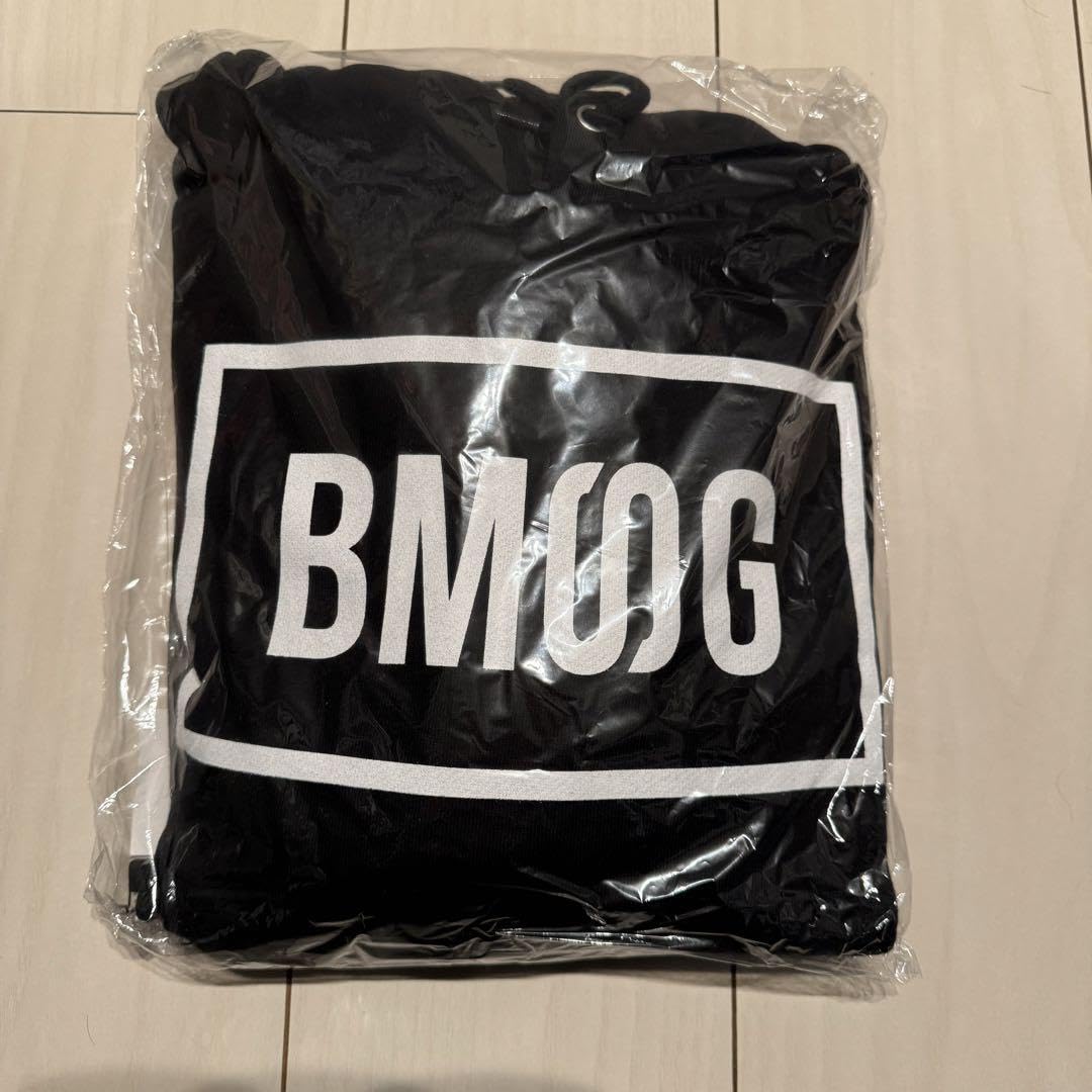 BMSGロゴパーカー　B-TOWN Amazon.co.jp: .. BMSG ロゴパーカー B-Town限定デザイン E