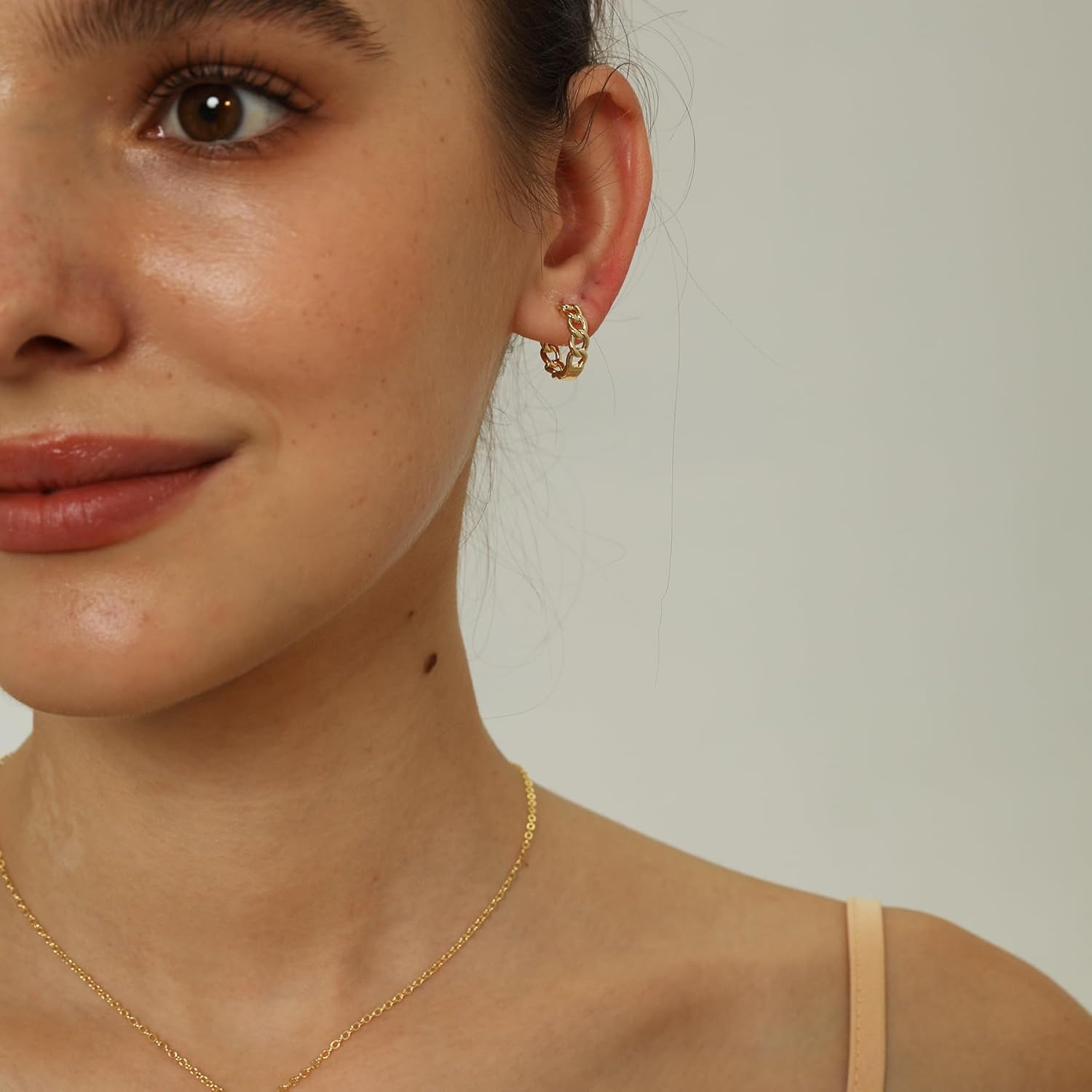 Gold Hoop Earrings for Women, 14K Gold Plated Small Twisted Hoop Earrings Hypoallergenic Cute Hoops Tiny Chunky Hoop Earrings for Women Trendy Jewelry for Women - Image 5