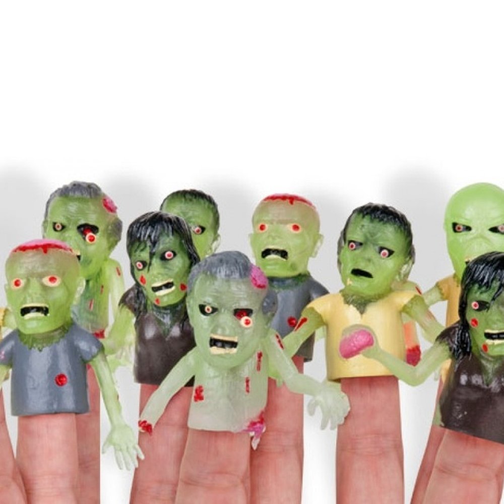 Buy Set of 5 Glow in The Dark Zombie Finger Puppets Halloween