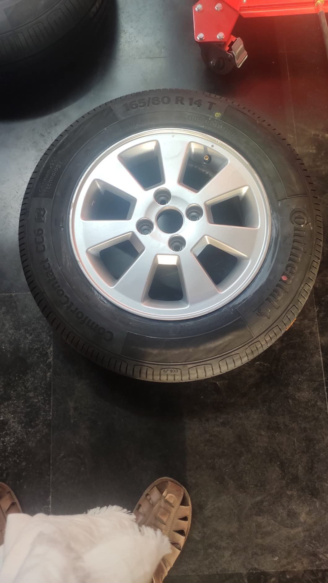 Continental Conti Comfort Contact CC6 165/80 R14 85H Tubeless Car tyre