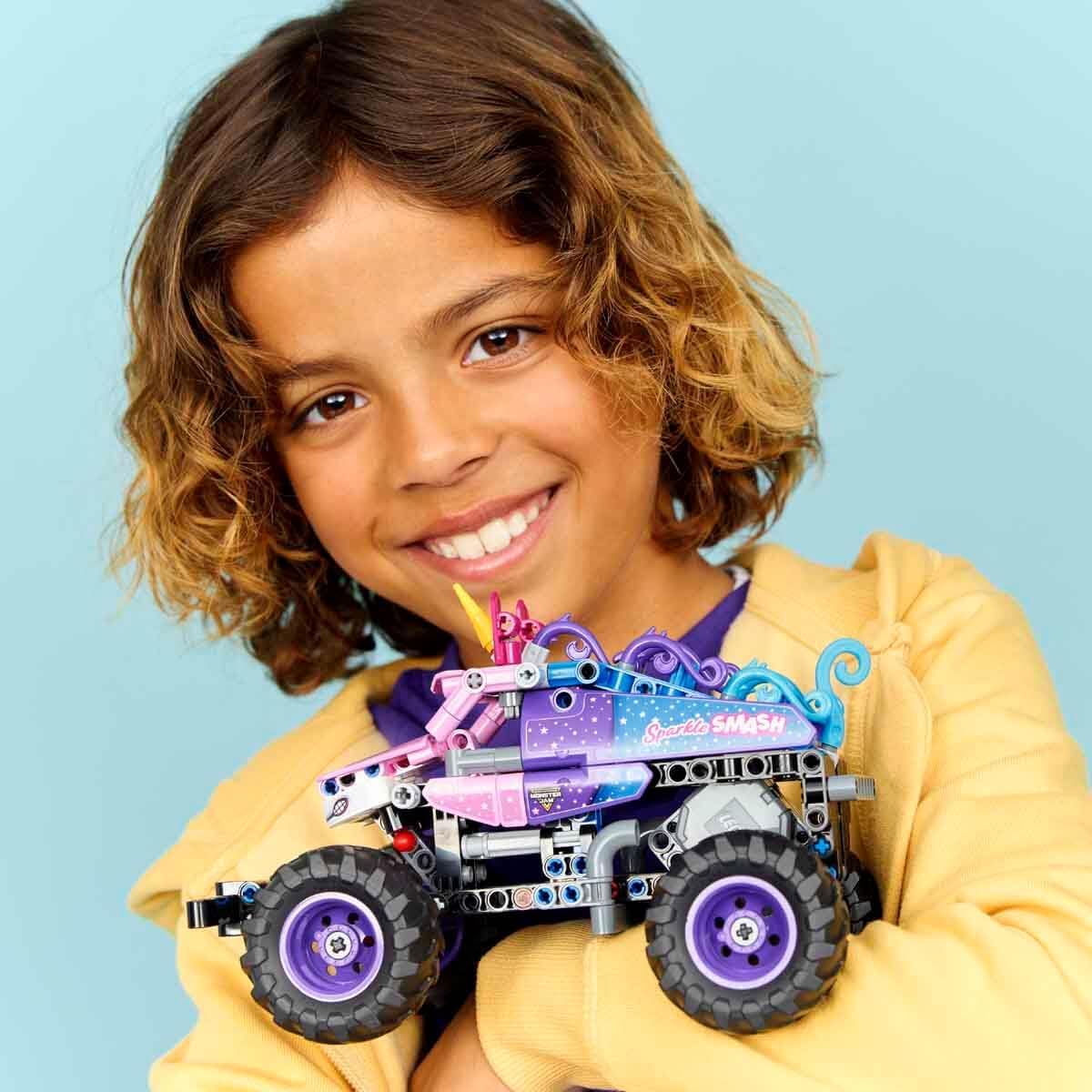 Lego 42220 Technic, Monster Jam(TM) Sparkle Smash(TM) Pull-Back Toy, Toy, Birthday Present, Blocks, Boys, Girls, Children, 7, 8, 9, Elementary School, Game, Interior Decoration, Stylish