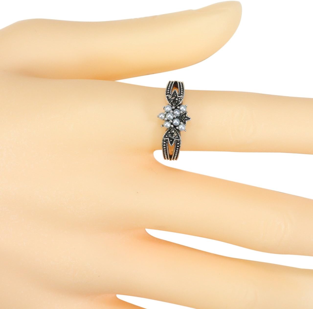 Dahlia Vintage Collection Seed Pearl Star Gaze Sterling Silver Ring