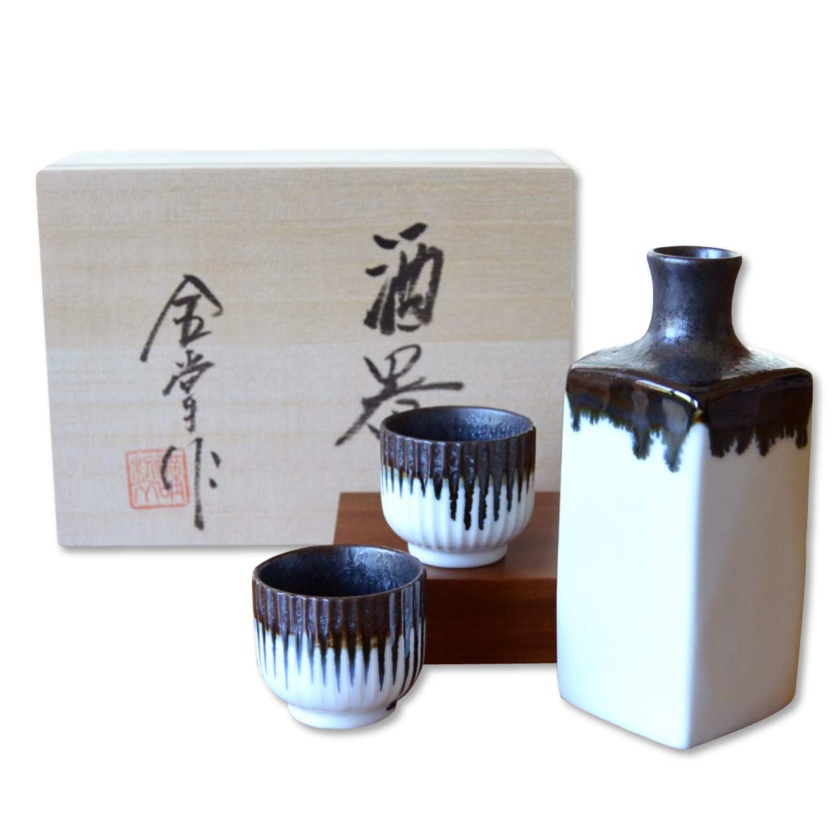 有田焼　酒器揃 大徳利 猪口 陶器 花鳥図 木箱入り　新品 有田焼 酒器揃 大徳利 猪口 陶器 花鳥図 木箱入り 新品 Amazon.co.jp