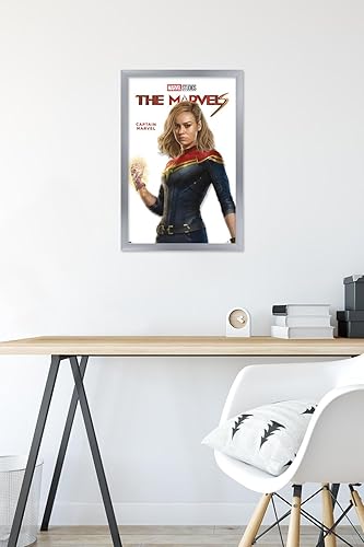 Miniatura 59 de Trends International Marvel The Marvels - Póster de pared de la serie Captain Marvel Feature Series, 22.37 x 34.00 pulgadas, versión enmarcada