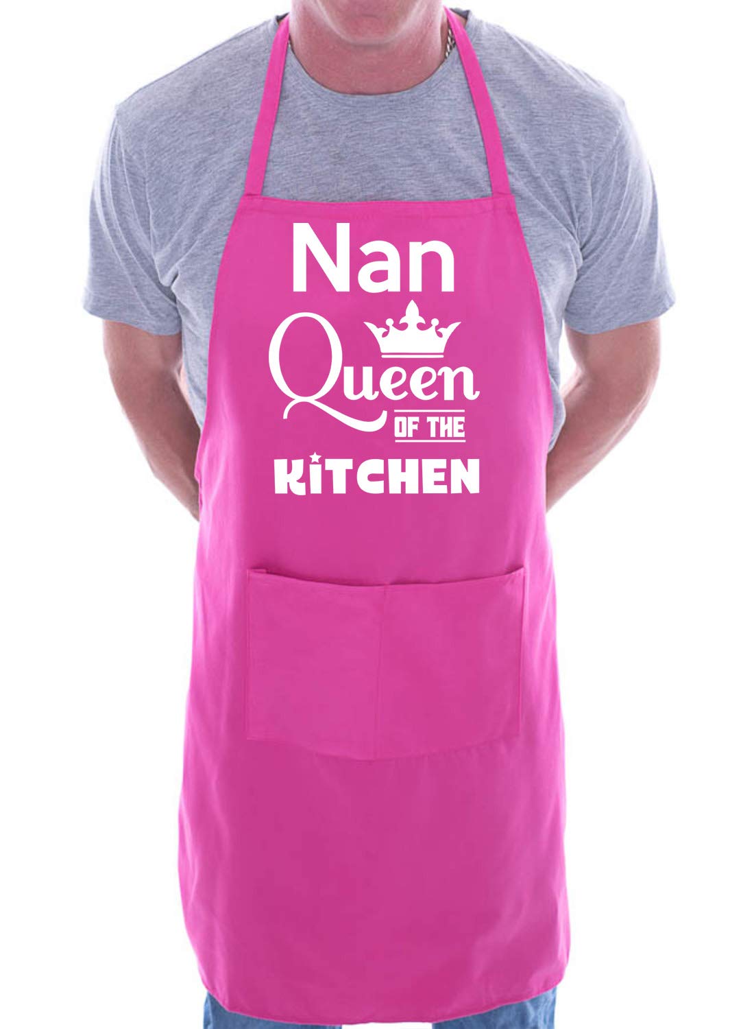 Print4u Women's Pink Nan Is Queen Of The Kitchen Chef Apron Cooking Novelty Baking Gag Gift Present