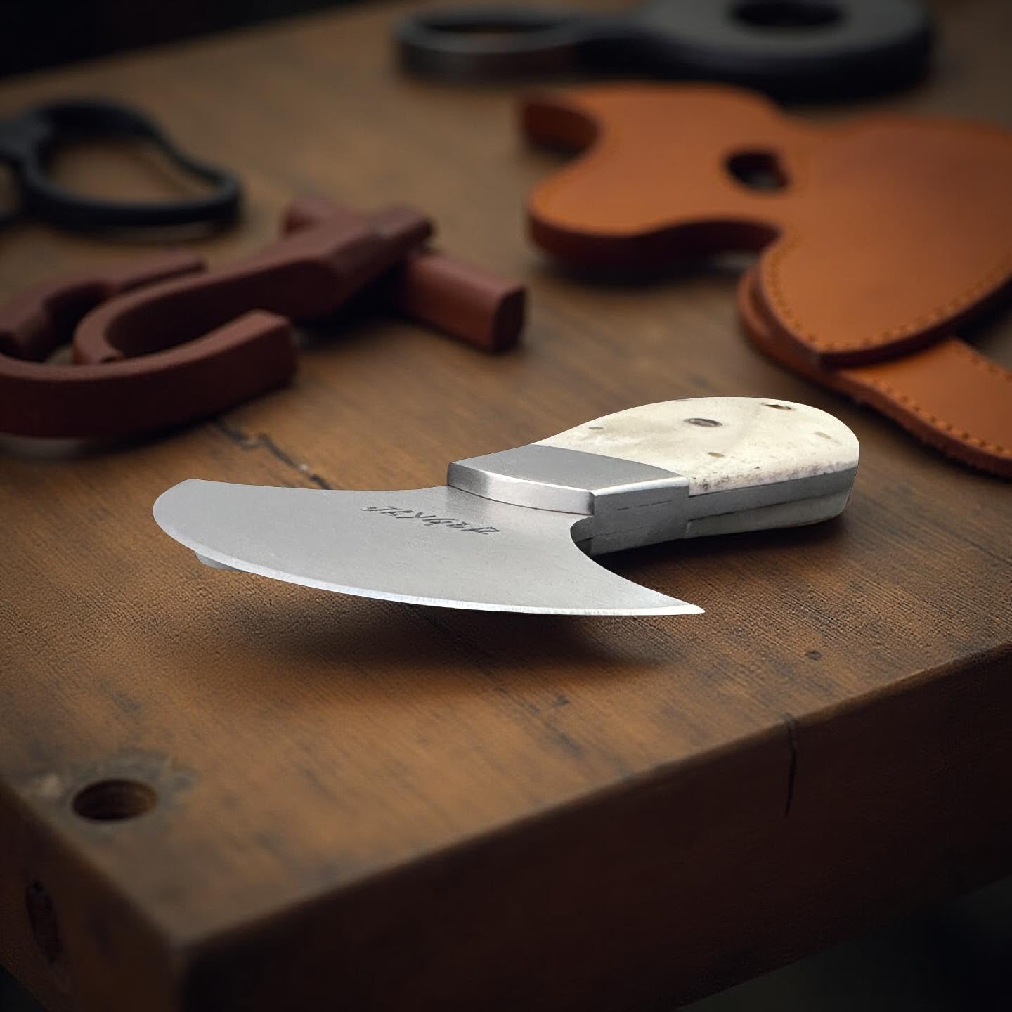 Handmade Leather Skiving Knife, Hand-Forged Thick Carbon Steel, Easy to Sharpen, Bone Handle, Round Head Cutter for DIY Leathercraft, Leather Working Tools