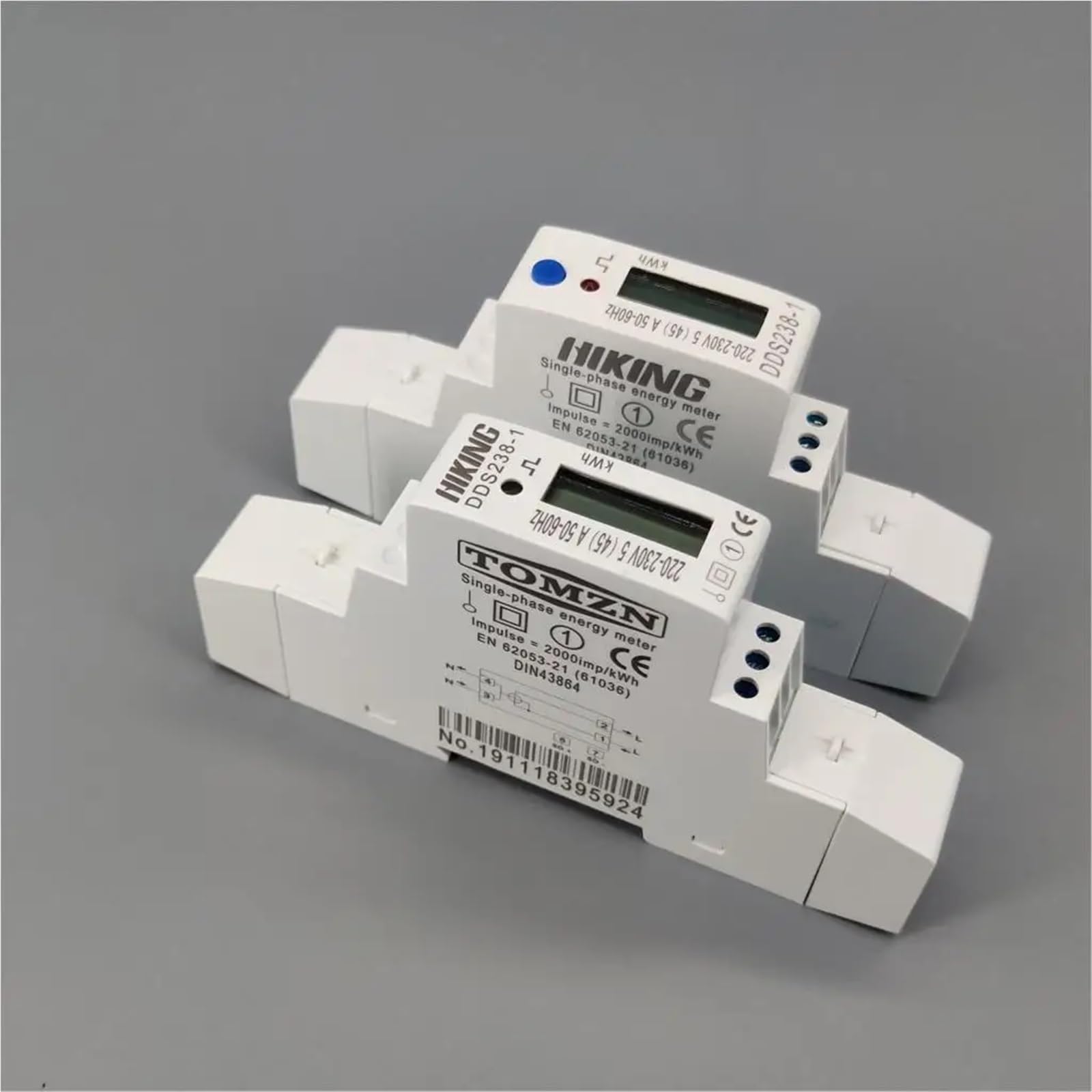 5 (45) A 45 A, 220 V, 230 V, 50 Hz, 60 Hz, wyświetlacz LCD, jednofazowy licznik energii na szynie DIN z niebieskim podświetleniem (analogowy)