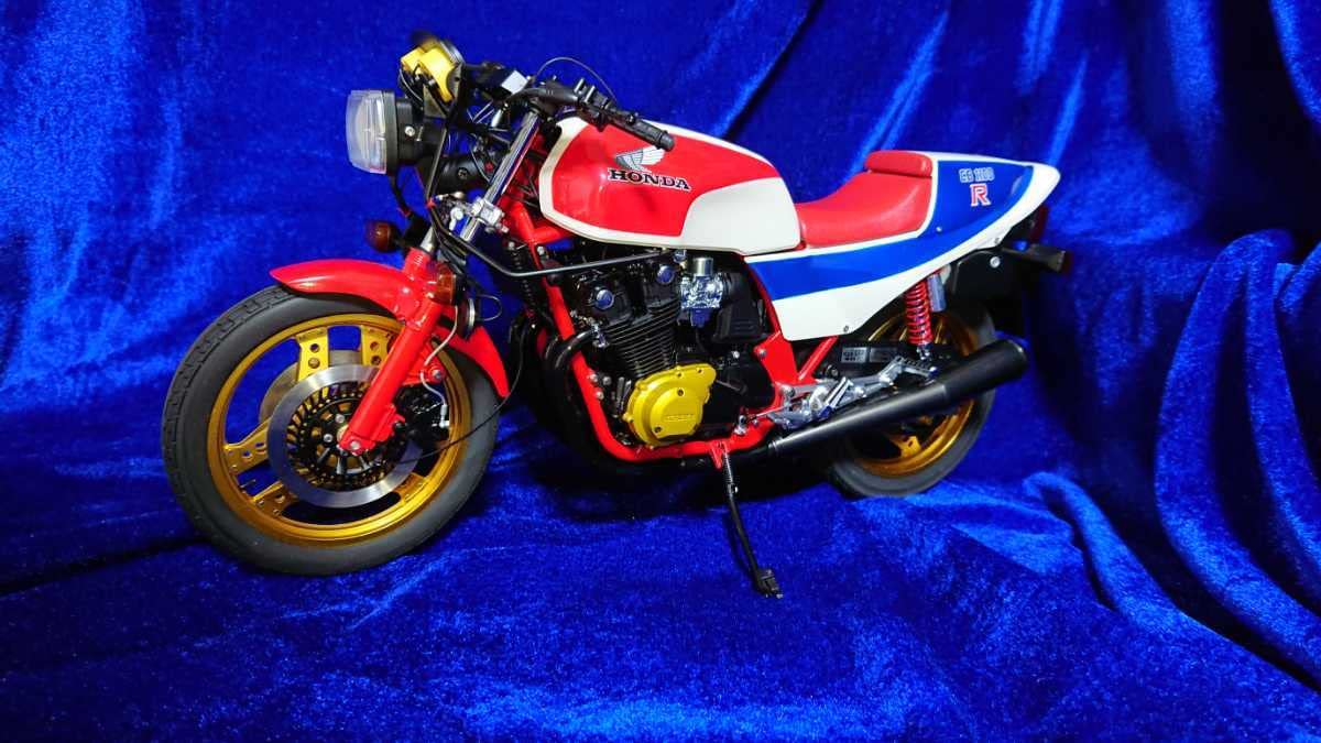 1/6 AUTOART オートアート HONDA CB1100R