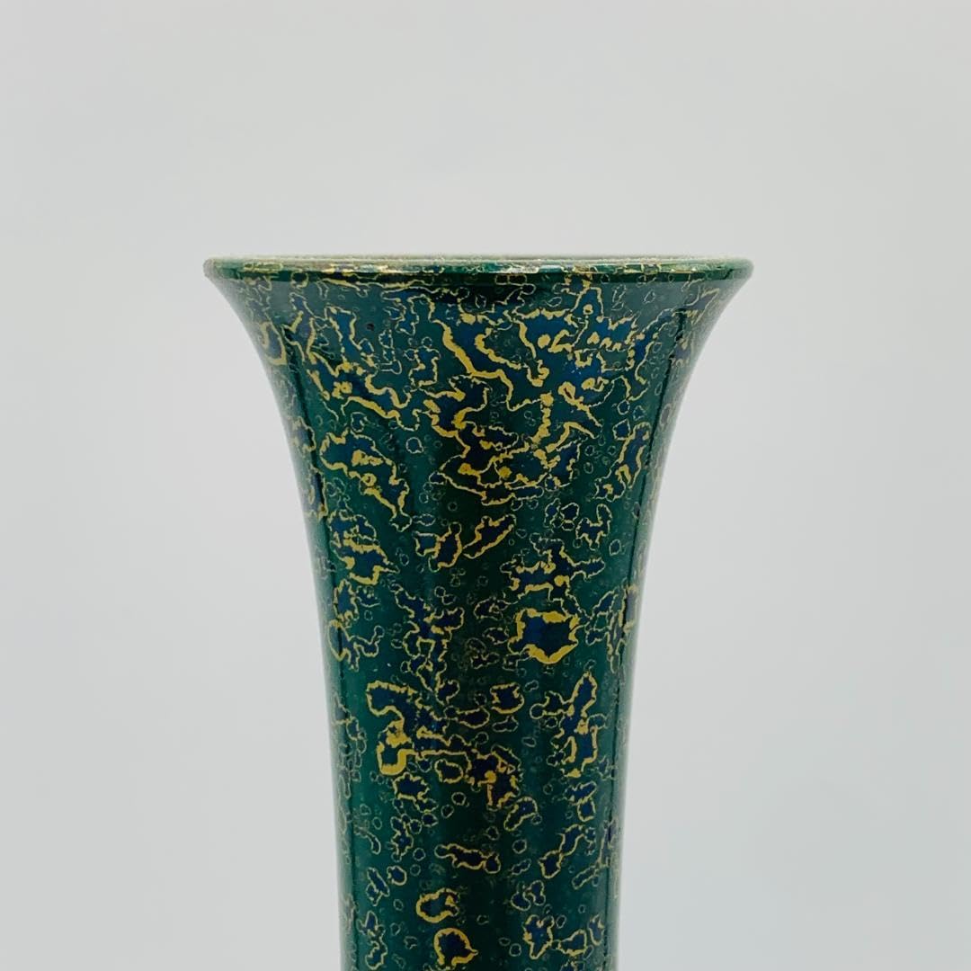 Amazon.co.jp: 菊御紋入 黄綬褒章受章記念 青銅花瓶 一輪挿し花瓶 壺