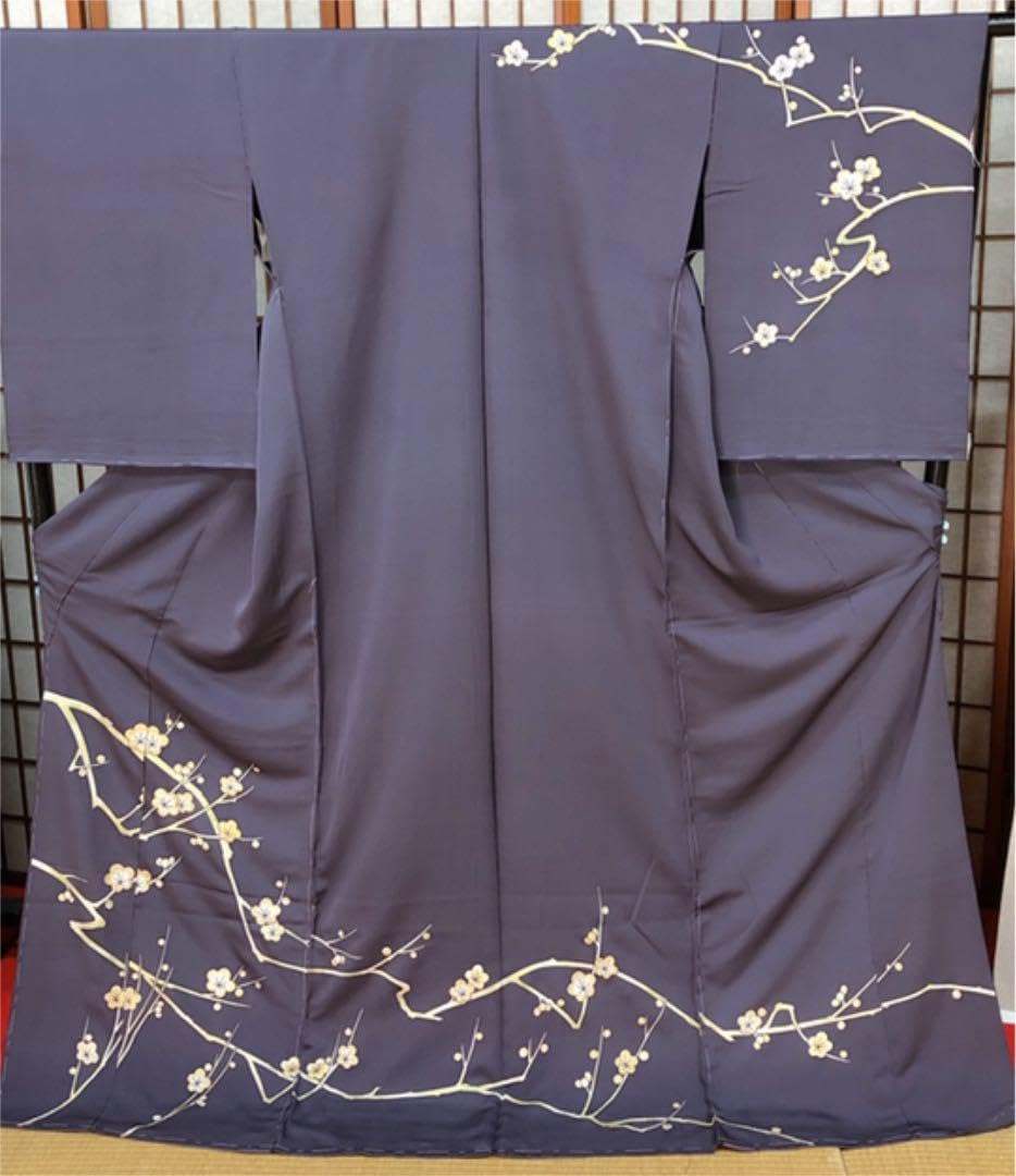 Amazon.co.jp: 未仕立て 正絹 訪問着 梅の花 刺繍 管理.和 : ファッション