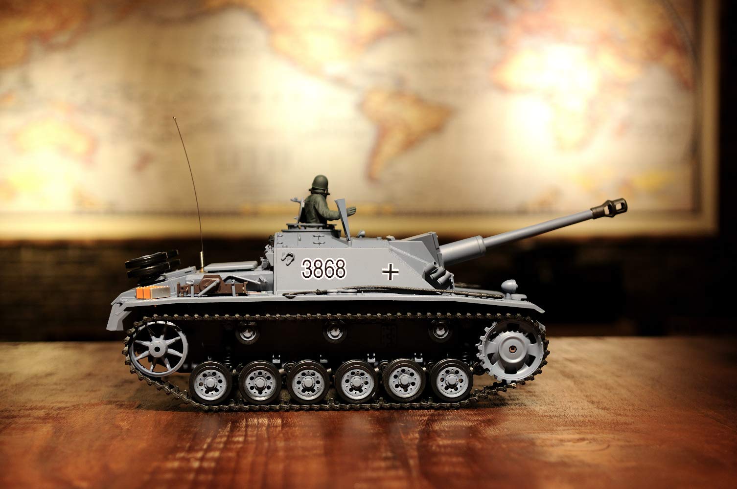 'RC Char "sturmgeschütz III-Stug 3Heng Long 1 : 16Gris, fumée & Sound-avec 2,4GHz