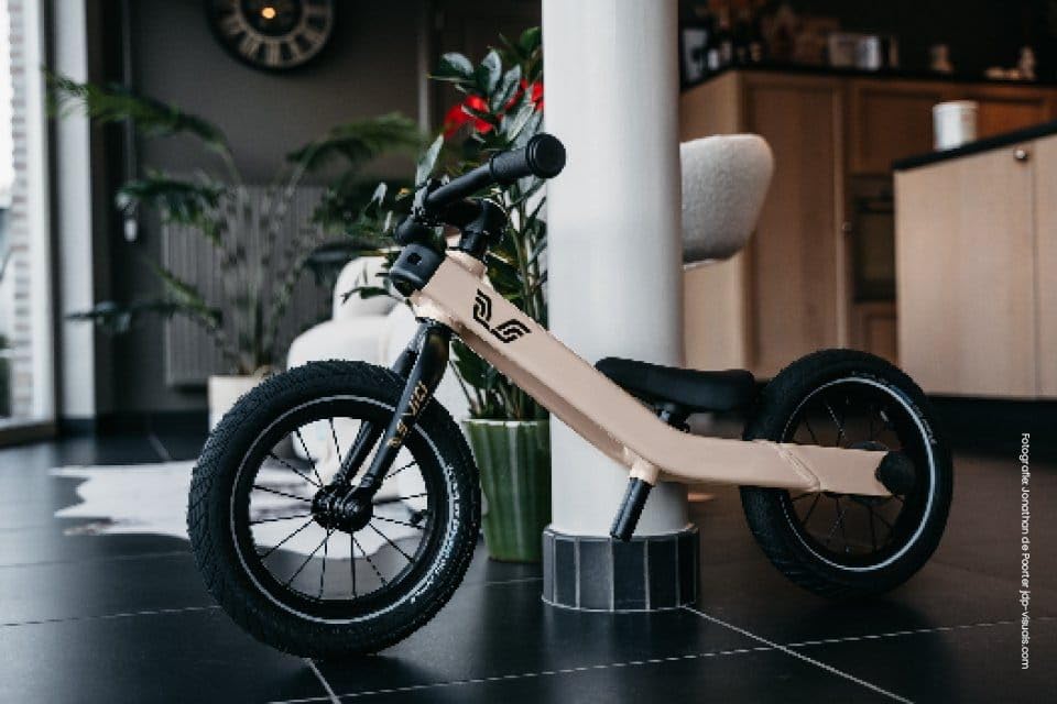 VICI Kinderfahrrad 3-in-1 Laufrad, Mitwachsendes Fahrrad für Kinder von 1-5 Jahren