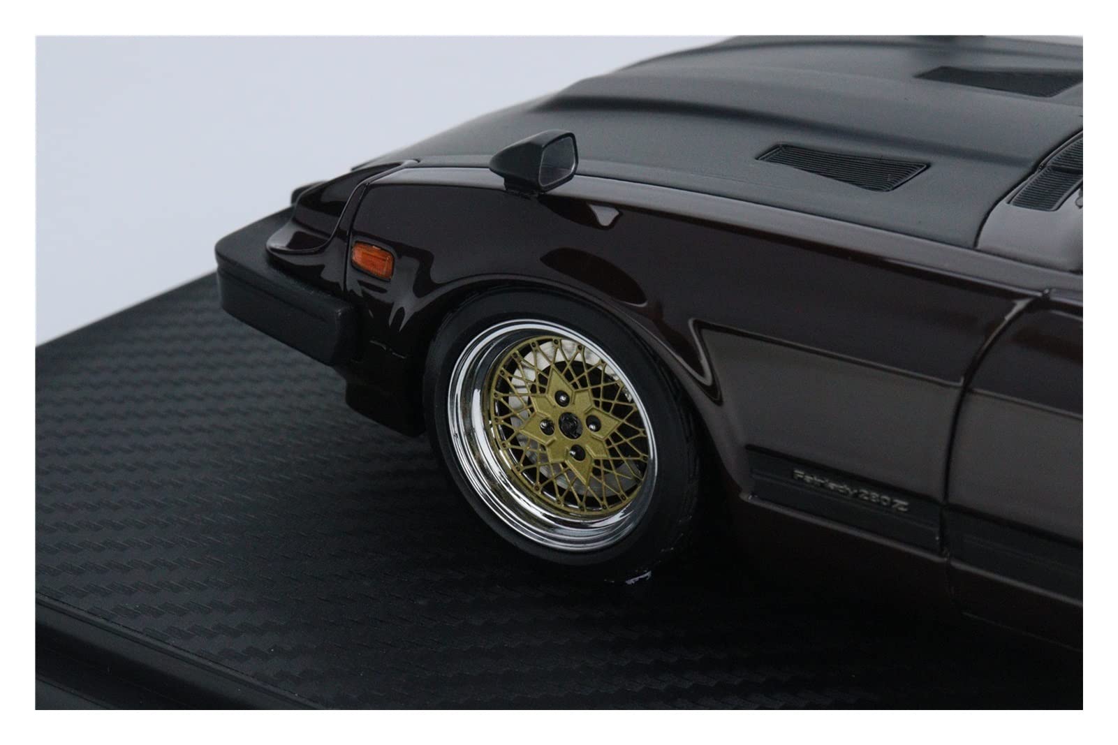 Amazon | ミニカー スケールモデルカー 日産フェアレディZ S130 
