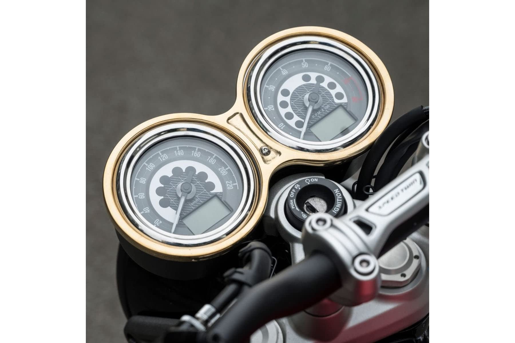 Amazon | モートーン(Motone) メーターカバー SPEED CUFF ブラス T100