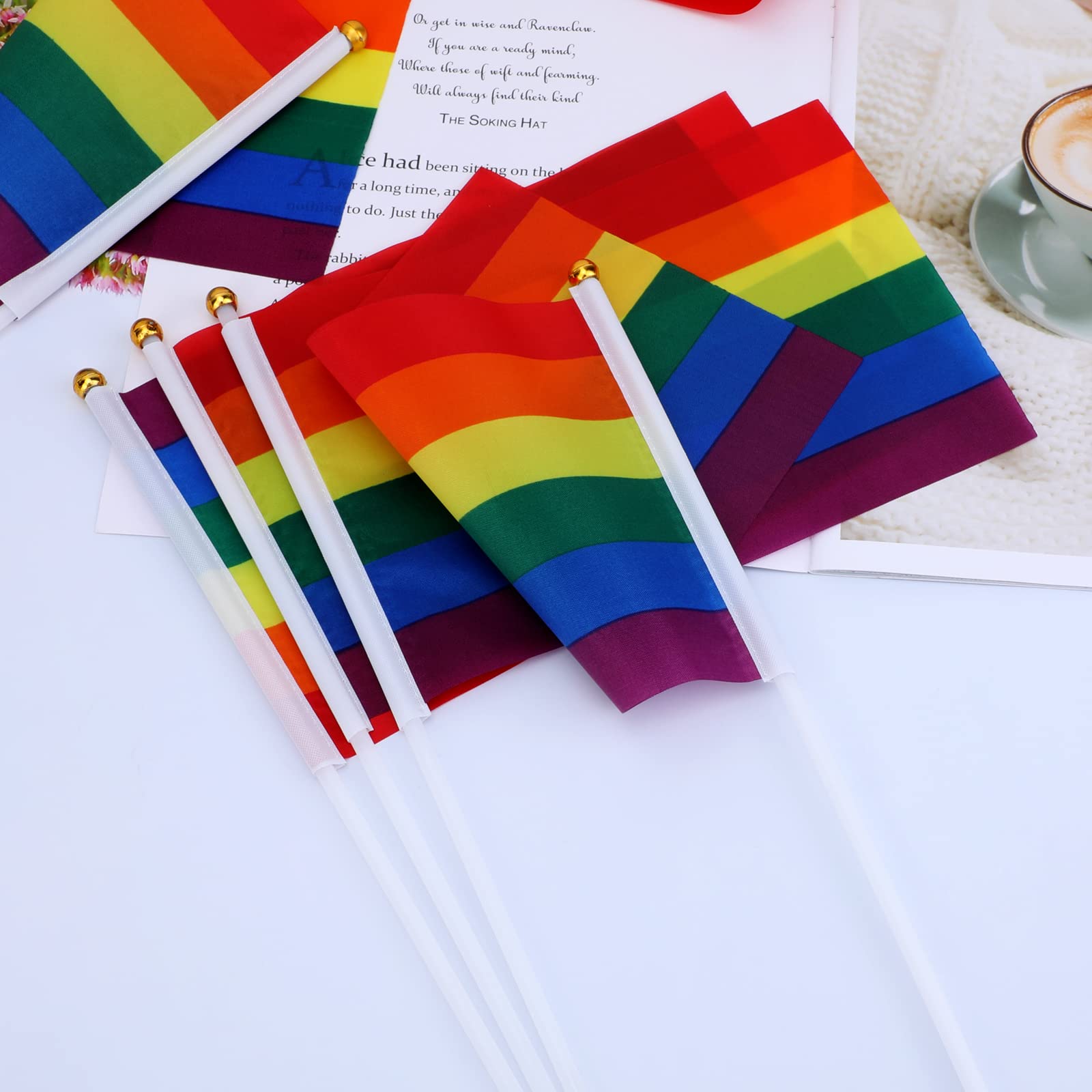 60 Pièces Petit Drapeau Arc En Ciel pour Marche des Fiertés Pride LGBT LGBTQIA+