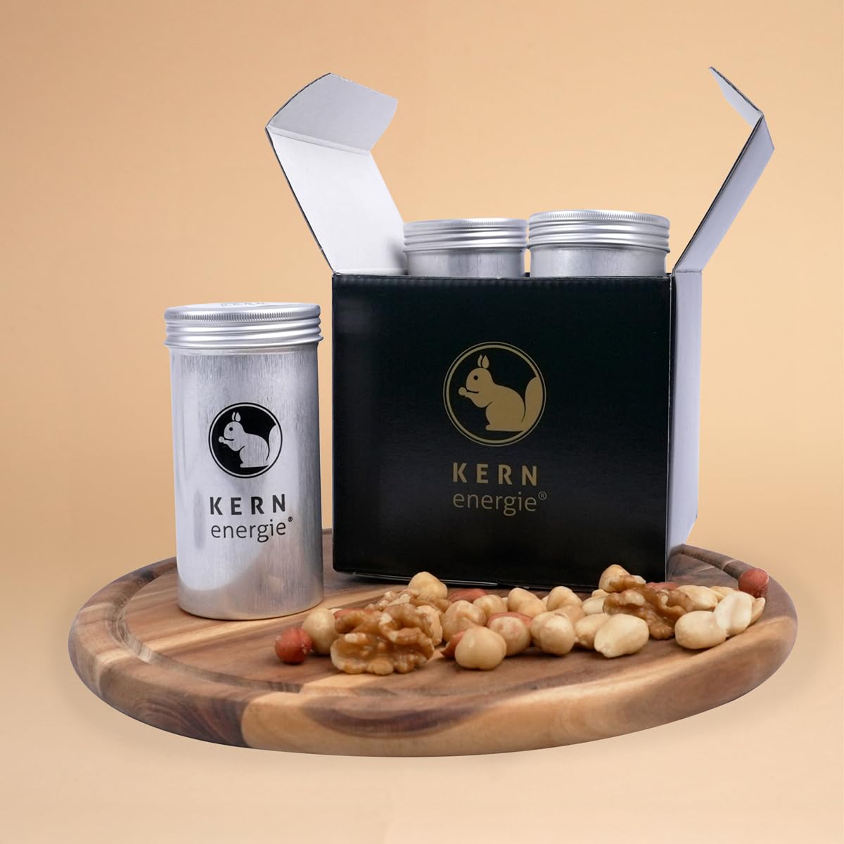 KERNenergie Nuss Geschenkset - Probierset frisch geröstete Nussmischungen - Geschenk für Männer und Frauen - Premium Nuss Geschenk - All Around The World Set 4 würzige Nussmixe als Präsent, 360g