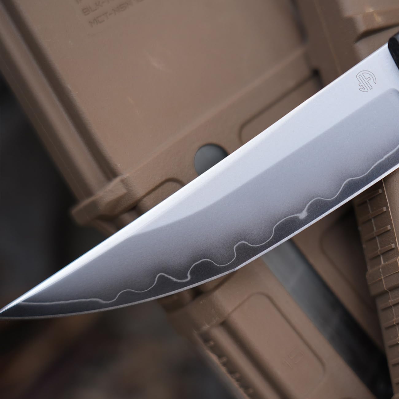 KAIKEN Huai Jian Japanese-Style Folding Knife 3.35”, Front Flipper, SLD-Magic Steel Blade, Durable G10 Handle, Outdoor EDC Knife (2502-CF)