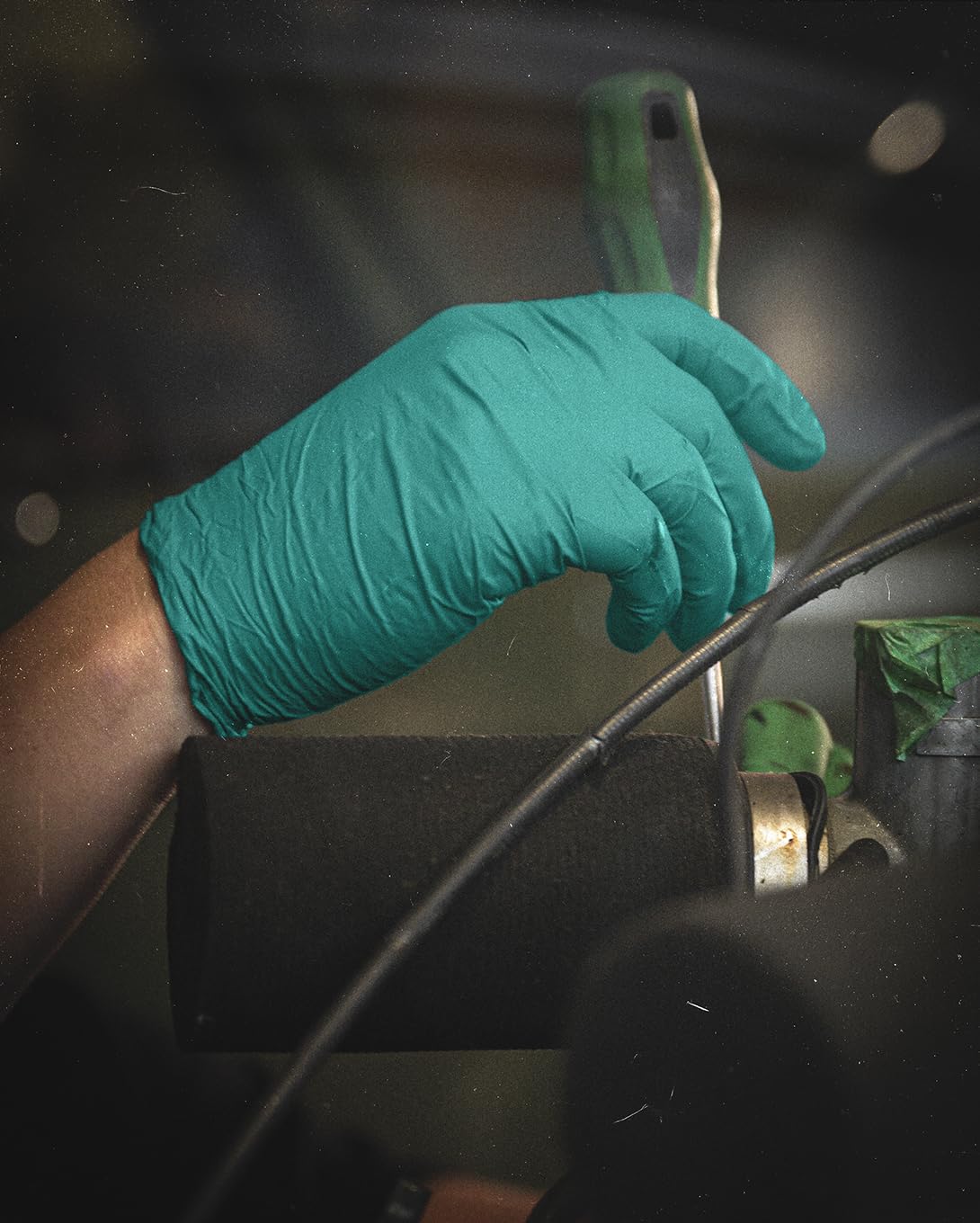 Amazon.com: Green Monkey Watson Gloves 4 MIL Disposable Nitrile