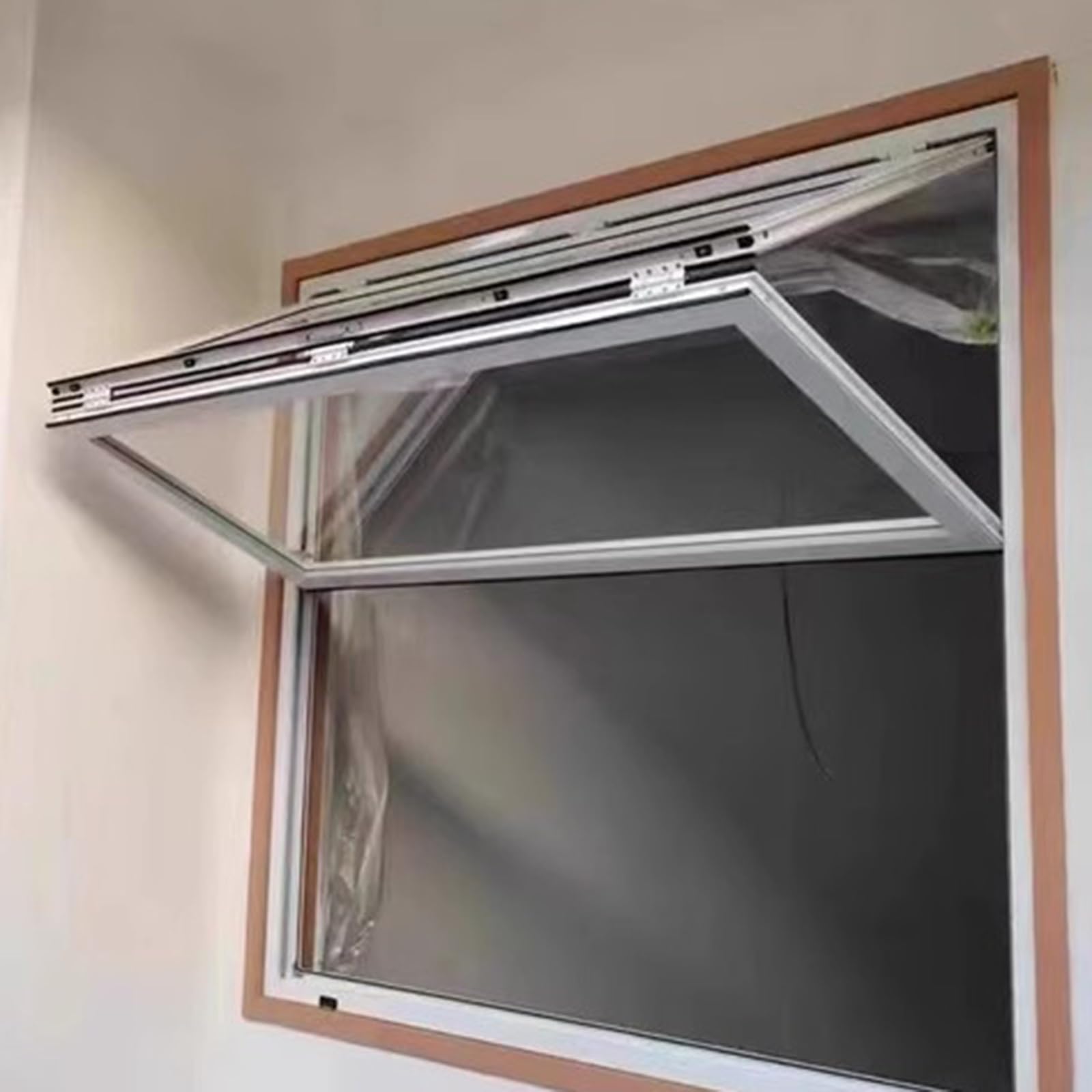 Ventana de servicio vertical empotrada con mango de bloqueo y cristal de seguridad