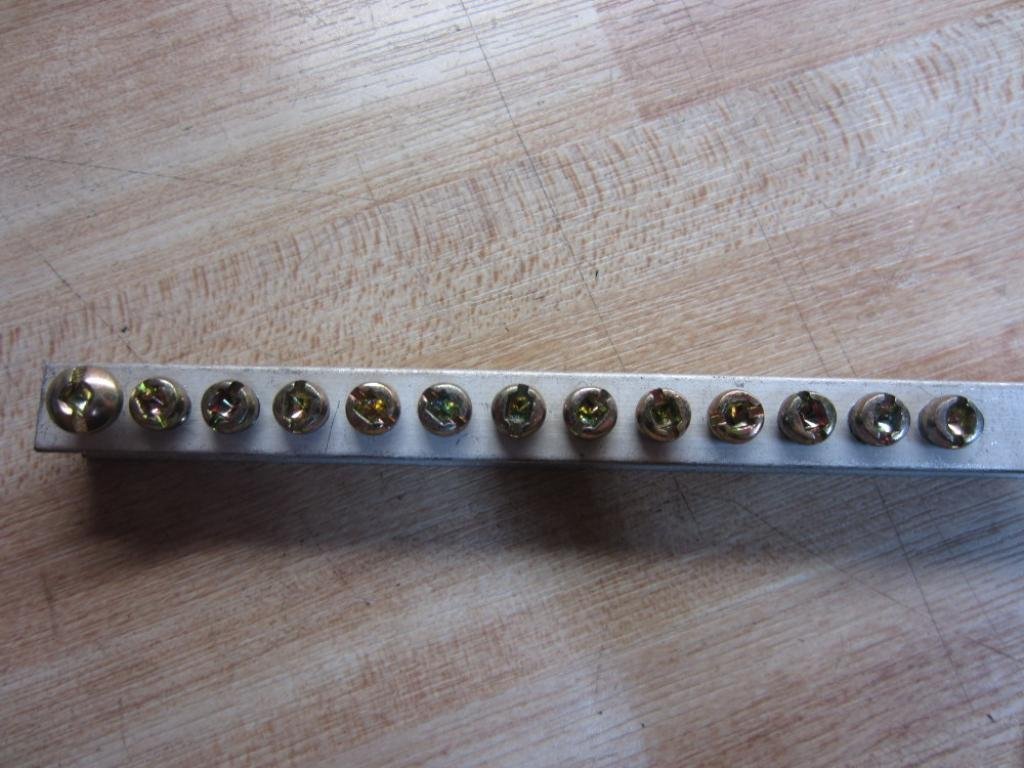General Electric TGK12 12H Ground Bar Kit