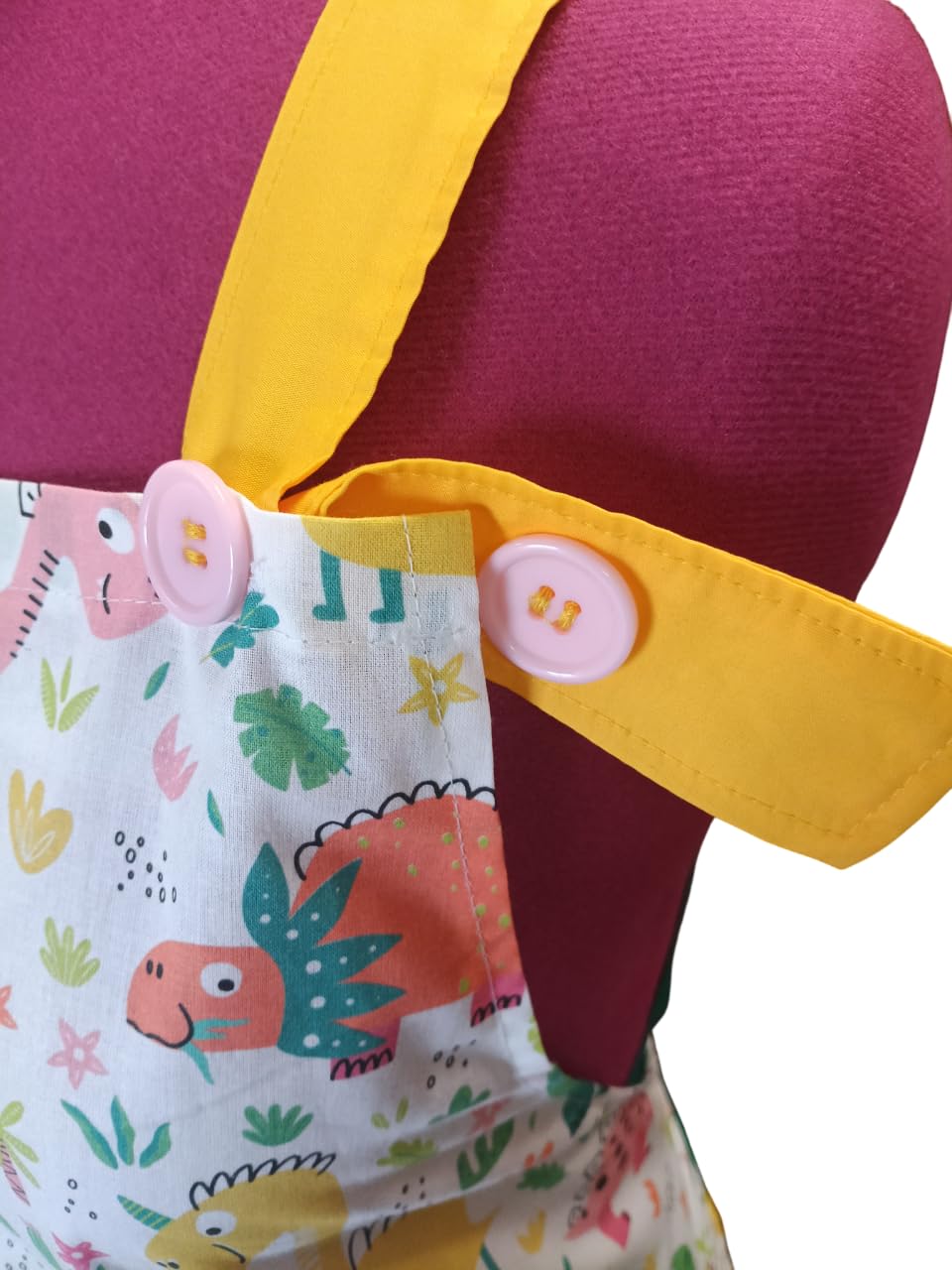 Galba®.Bata, Babi, Delantal, Estola de maestra de educacion Infantil DINOSAURIOS COLORES
