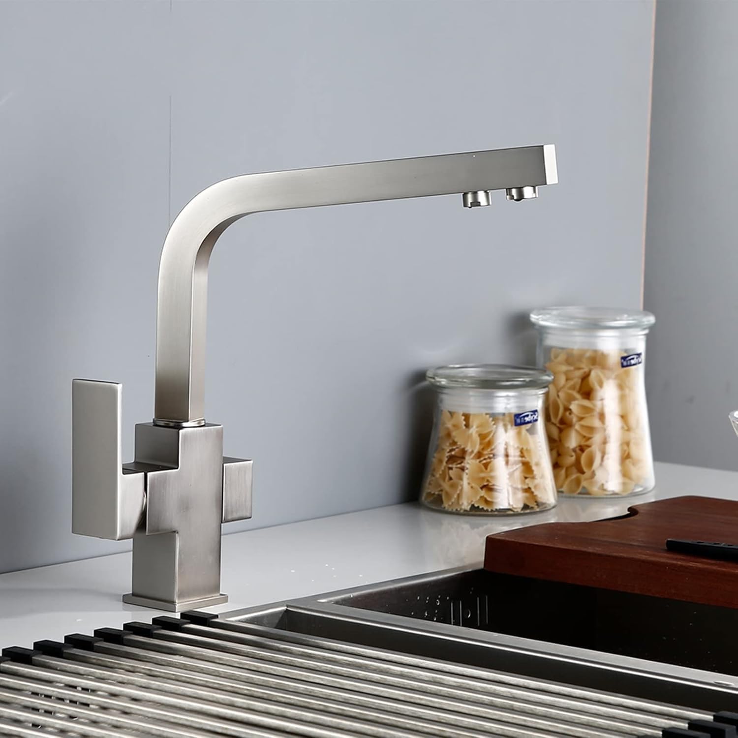 Filtre de robinet d'évier de cuisine en laiton chaud et froid 3 voies rotatif à 360 degrés d'eau potable brossé