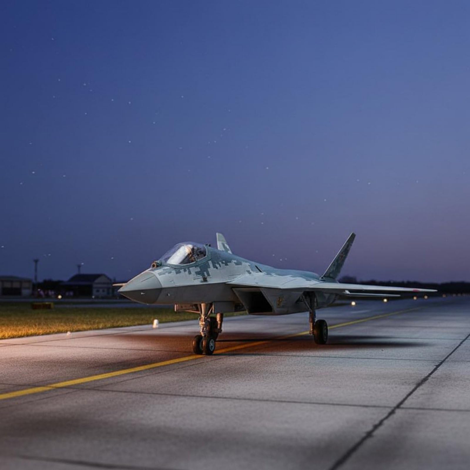 Modellino di Caccia Su-57 Altamente Dettagliato Aereo da Caccia Russo in Lega Riproduzione Fedele Riproduzione Jet da Combattimento per Collezionisti, SU-57 Edizione Attiva 01