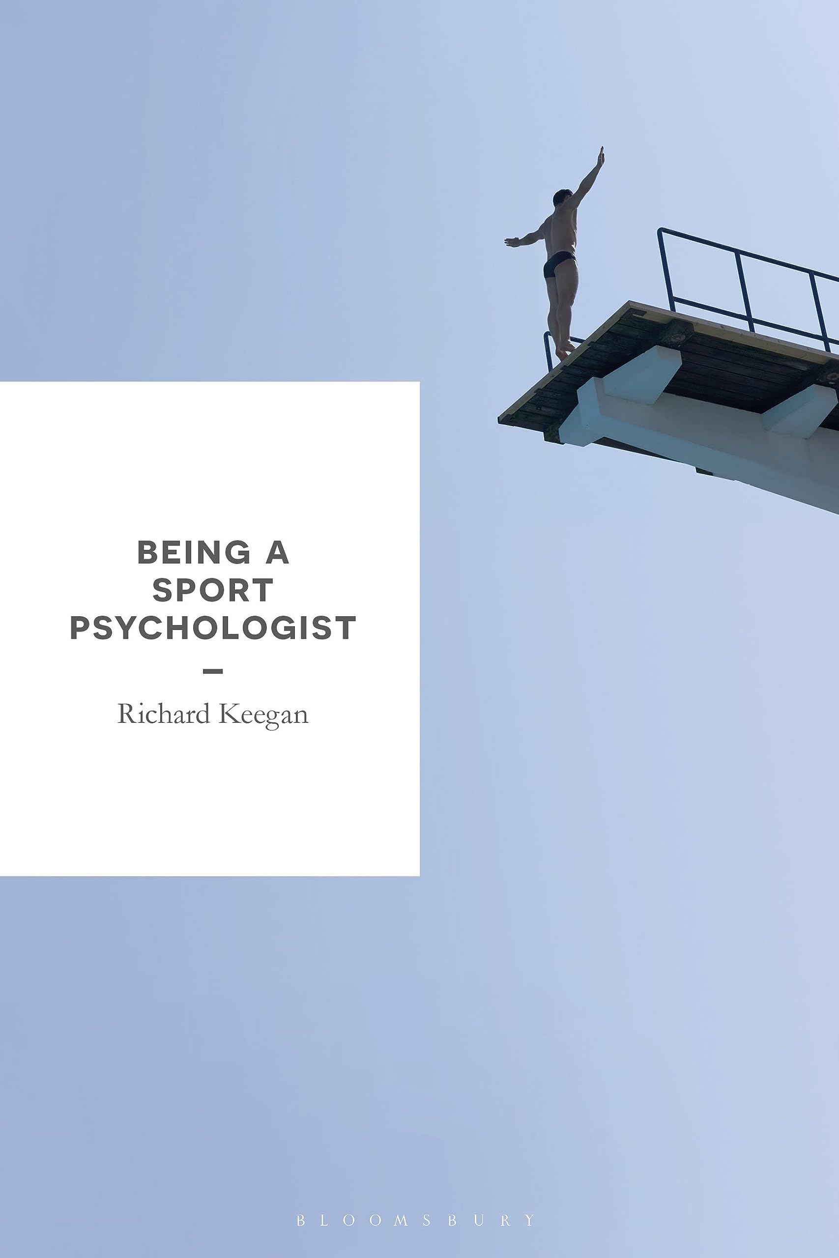 Being a Sport Psychologist Paperback – 13 Nov. 2015