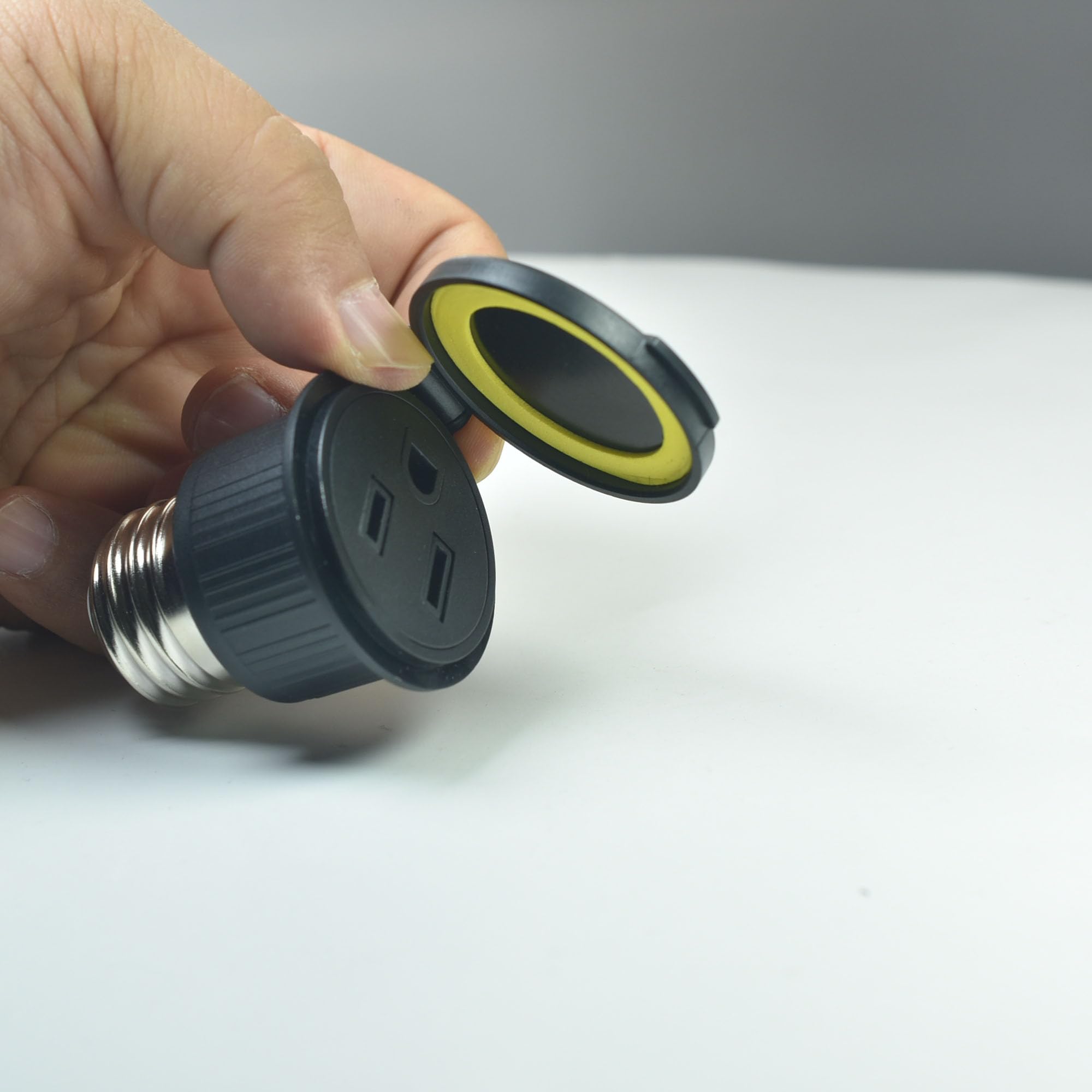 YCSSSD E26/E27 Waterproof Light Bulb to Socket Adapter, 3 Prong Light Socket to Plug Adapter, Flip Top Polarized Light Socket, Plug-in Light Socket Converter 2 Pack Black.