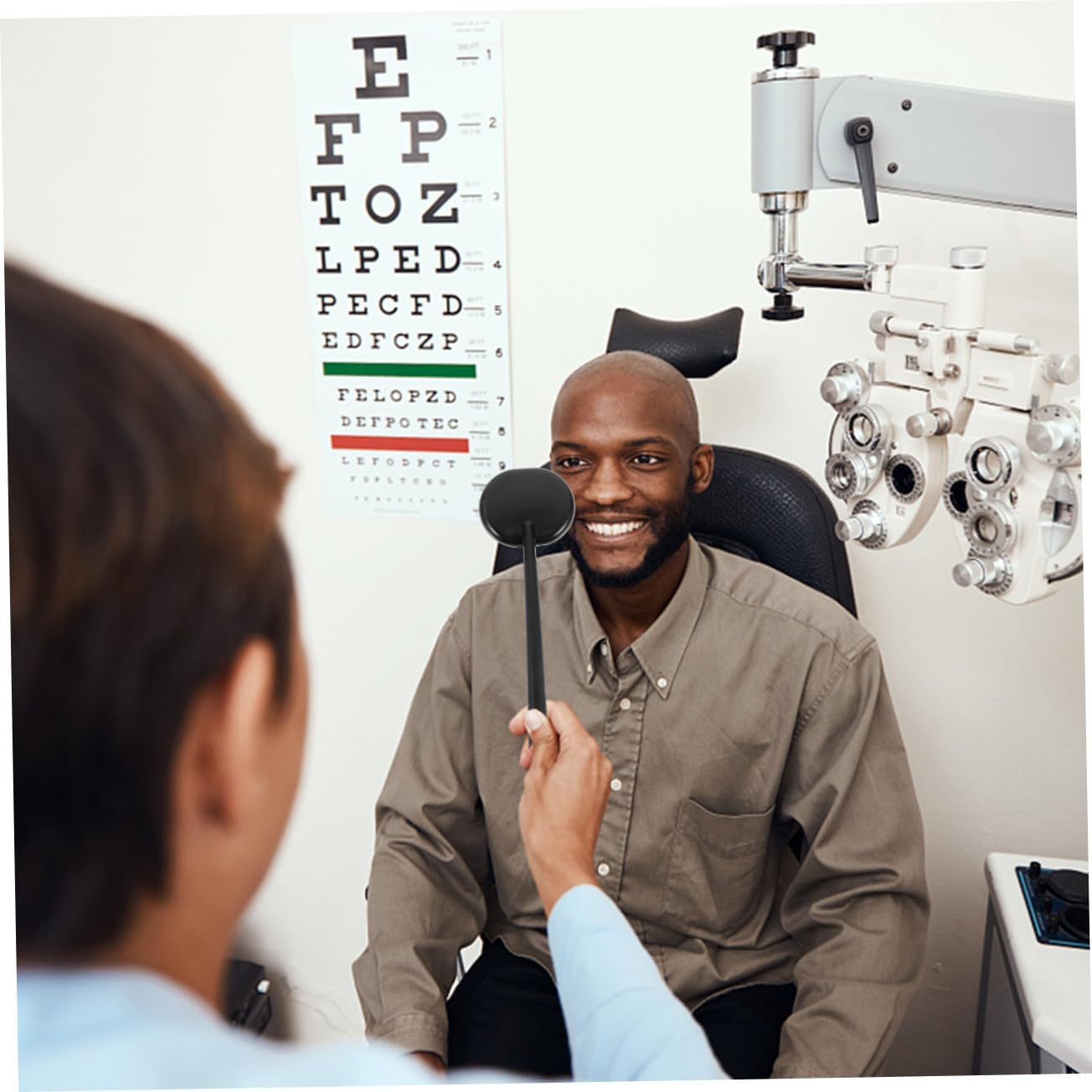 Eyesight Test Supply Professional Eye Occluder Baton Plate Eye Occlude Ergonomic Handle for Optometry